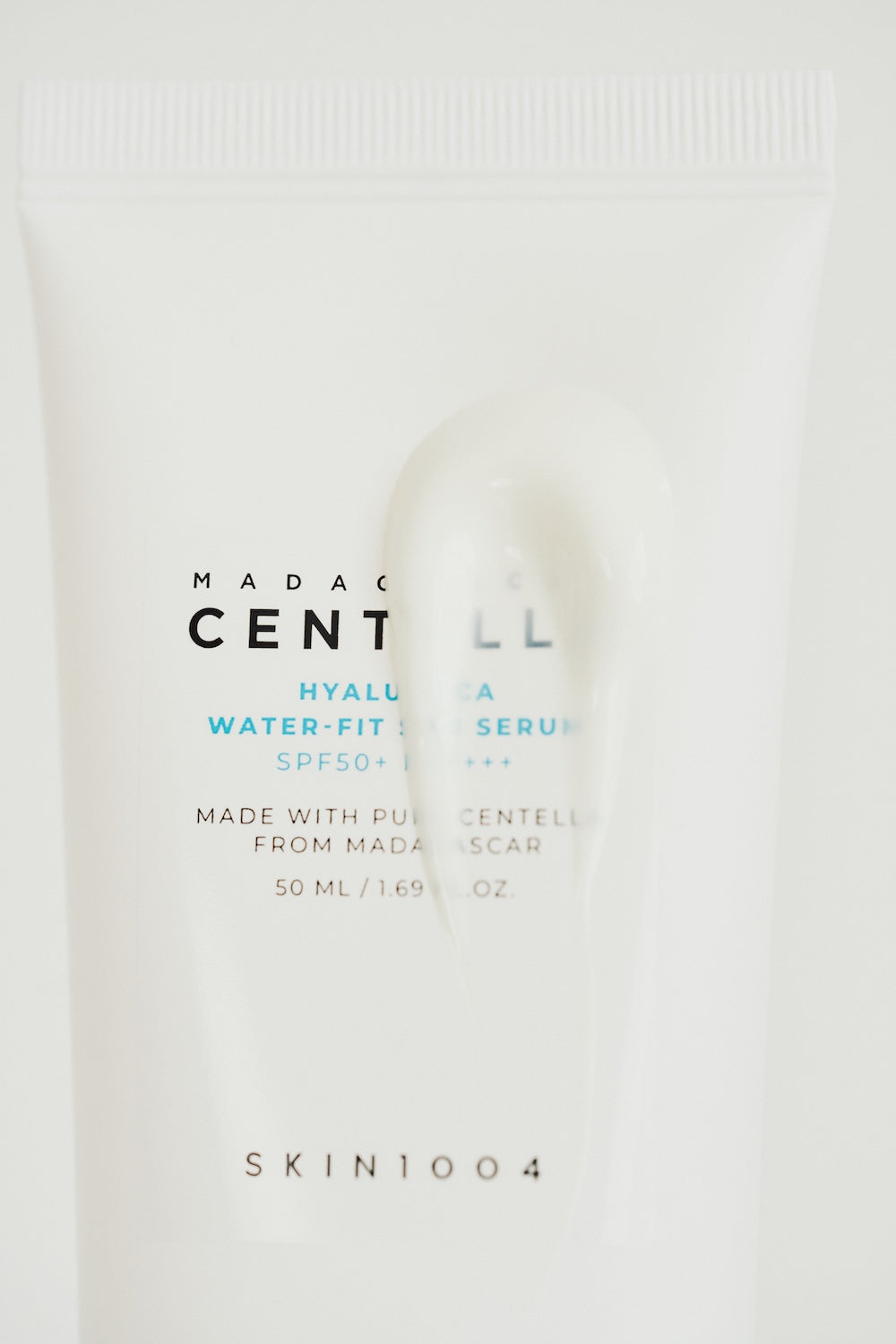 [Skin1004] Madagascar Centella Hyalu-Cica Water-Fit Sun Serum - 3 Size Gotta Glow