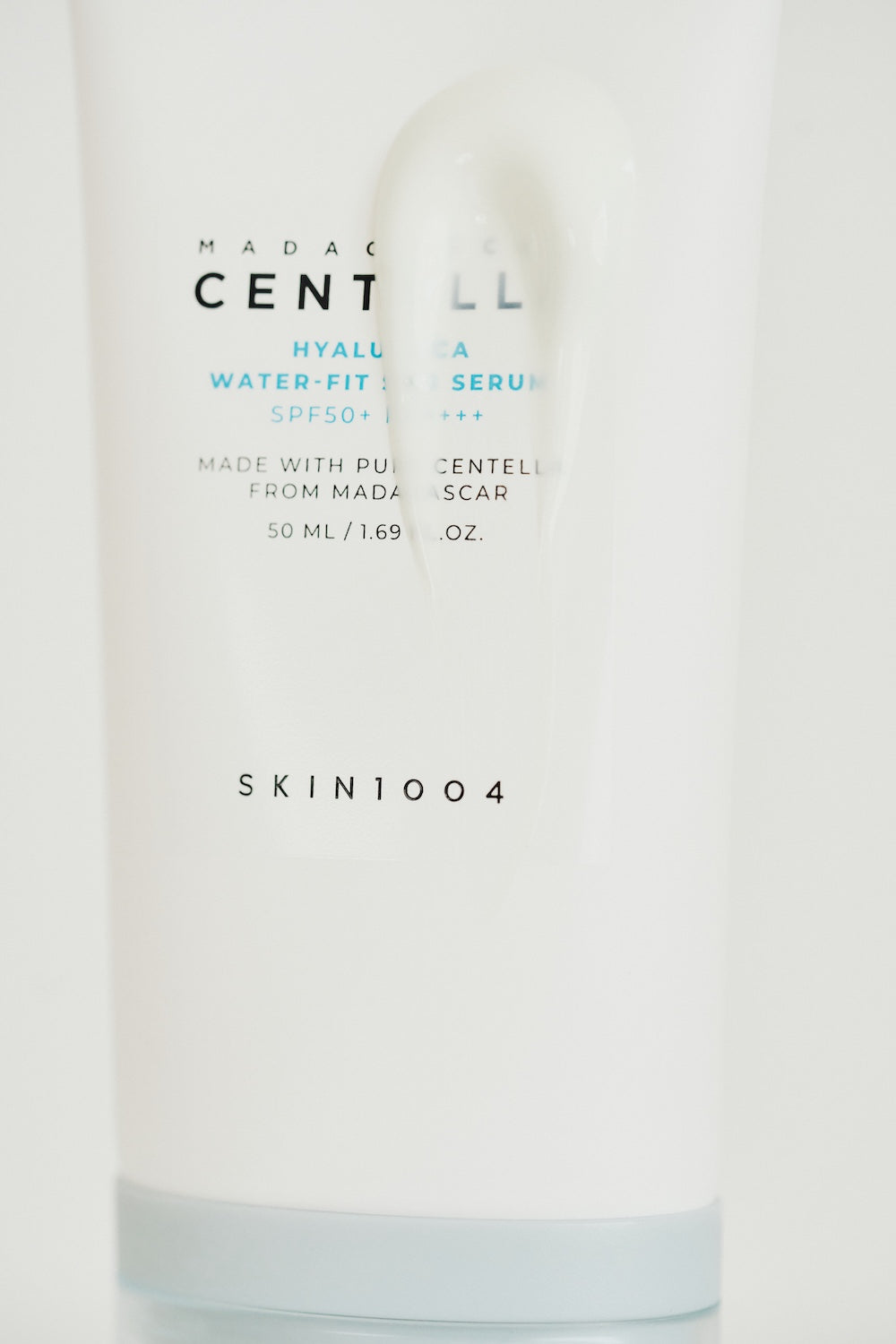 [Skin1004] Madagascar Centella Hyalu-Cica Water-Fit Sun Serum - 3 Size Gotta Glow