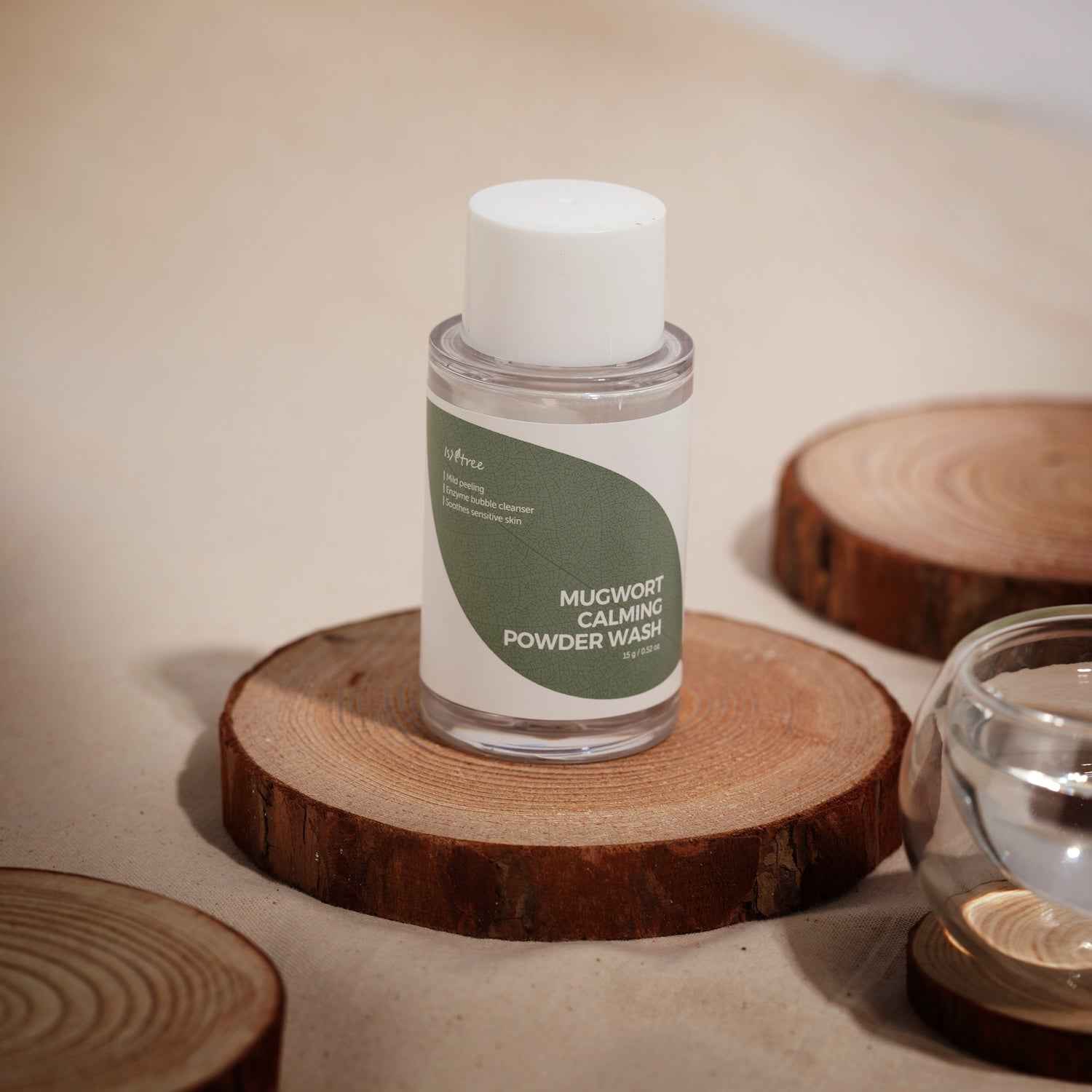 Isntree Mugwort Calming Powder Wash 15g