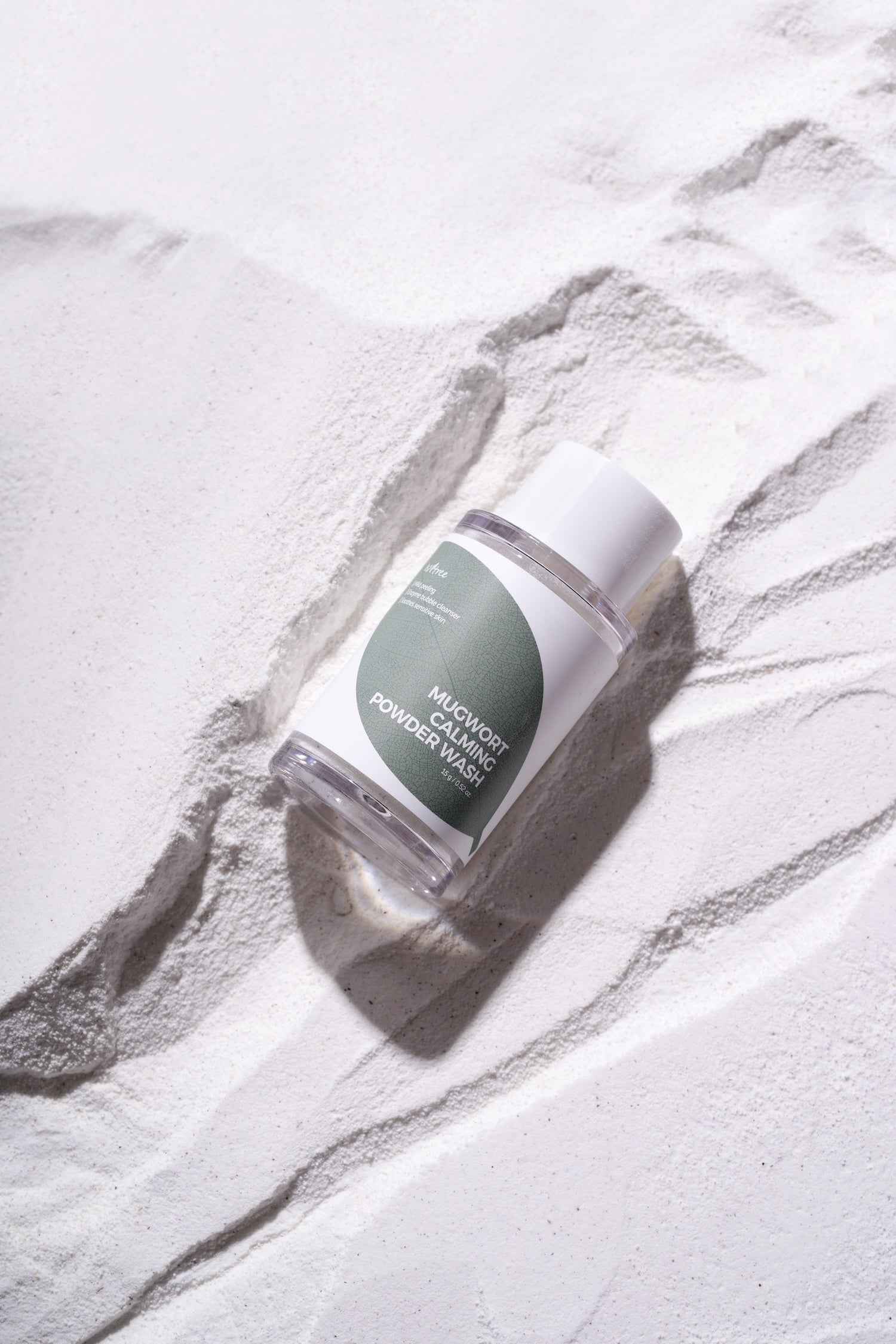 Isntree Mugwort Calming Powder Wash 15g